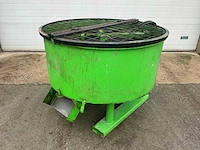 Betonmixer - afbeelding 1 van  8