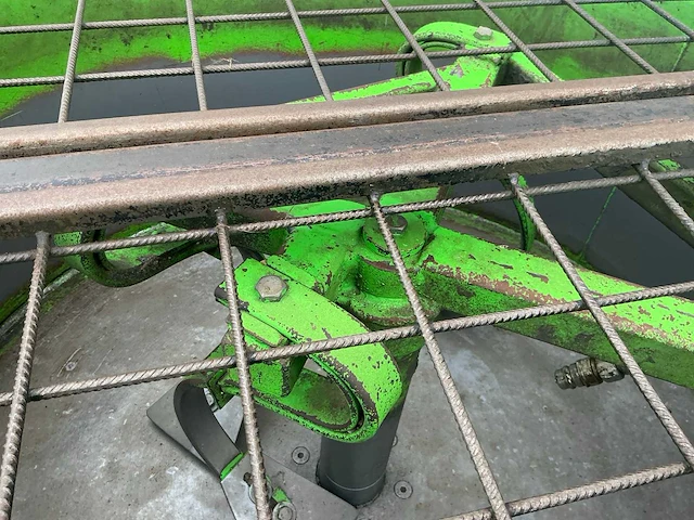 Betonmixer - afbeelding 5 van  8