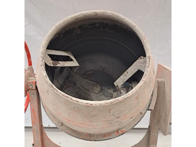 Betonmolen - 145l - 230v atika, profi 145s, bouwjaar 2017 - afbeelding 12 van  16