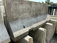 Betonnen afzetting (44,00 mtr) (ongebruikt) - afbeelding 7 van  18
