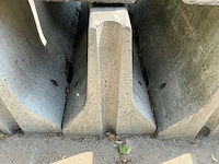 Betonnen afzetting (44,00 mtr) (ongebruikt) - afbeelding 8 van  18