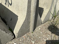 Betonnen afzetting (58,00 mtr) - afbeelding 2 van  15