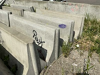 Betonnen afzetting (58,00 mtr) - afbeelding 13 van  15