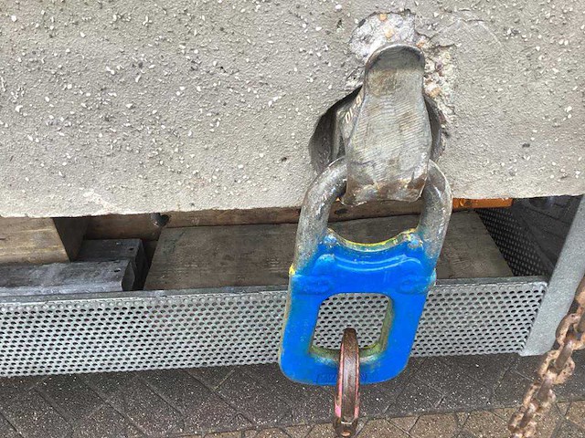 Betonnen garagebox - afbeelding 6 van  9