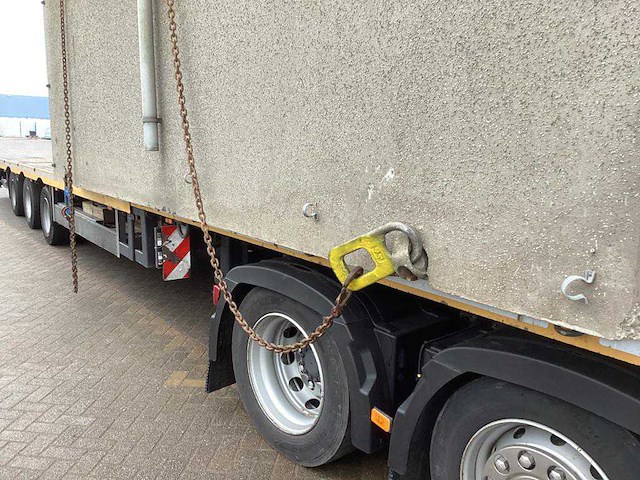 Betonnen garagebox - afbeelding 7 van  9