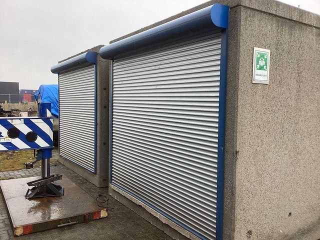 Betonnen garagebox - afbeelding 2 van  9