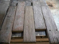Betonnen houtlook tegels (ca.40 st) - afbeelding 1 van  2