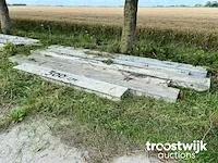 Betonnen kanaalplaat - afbeelding 1 van  8