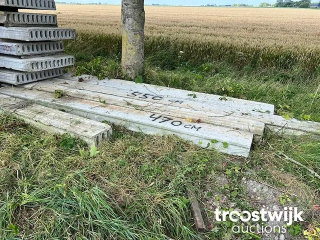 Betonnen kanaalplaat - afbeelding 5 van  8
