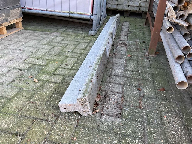Betonnen latei - afbeelding 1 van  1