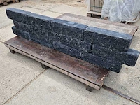 Betonnen muurblokken (ca. 24 stuks) - afbeelding 1 van  3