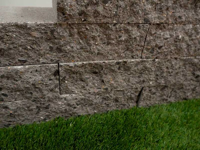 Betonnen muurblokken (ca. 600 stuks) - afbeelding 3 van  3
