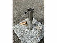Betonnen parasolvoet - afbeelding 3 van  4