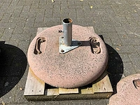 Betonnen parasolvoeten (2x) - afbeelding 4 van  5