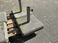 Betonnen parasolvoeten (4x) - afbeelding 3 van  5