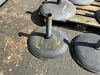 Betonnen parasolvoeten (7x) - afbeelding 3 van  7