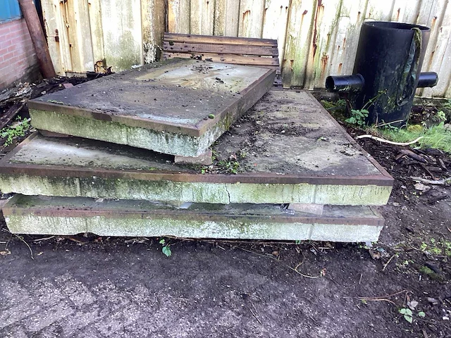 Betonnen platen (3x) stelcon - afbeelding 2 van  3