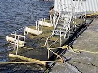 Betonnen ponton met trap - afbeelding 8 van  9