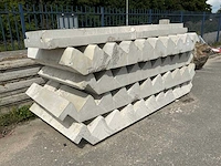 Betonnen trap (4x) - afbeelding 2 van  6