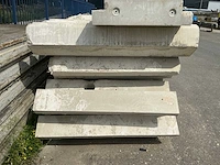 Betonnen trap (4x) - afbeelding 4 van  6