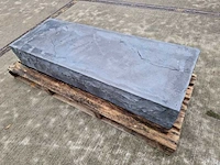 Betonnen traptreden (ca. 5 stuks) - afbeelding 1 van  3