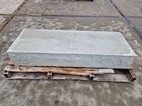 Betonnen traptreden (ca. 6 stuks) - afbeelding 3 van  3
