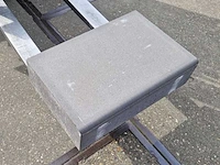 Betonnen traptreden (ca. 60stuks) - afbeelding 4 van  4