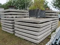 Betonnen voeten 200x200cm. 30 stuks - afbeelding 1 van  3