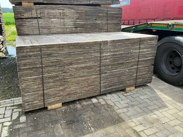 Betonplex partij plaatmateriaal (40x) - afbeelding 1 van  5
