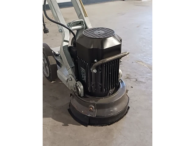 Betonschuurmachine 280mm 230v husqvarna, pg280, bouwjaar 2016 - afbeelding 11 van  13