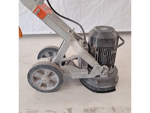 Betonschuurmachine 280mm 230v husqvarna, pg280, bouwjaar 2017 - afbeelding 3 van  6