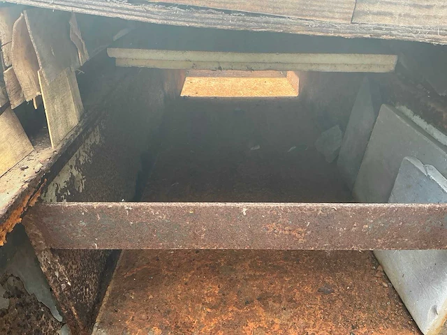 Beton/steen crusher mobiele backenbreker (jaw crusher) - afbeelding 30 van  41