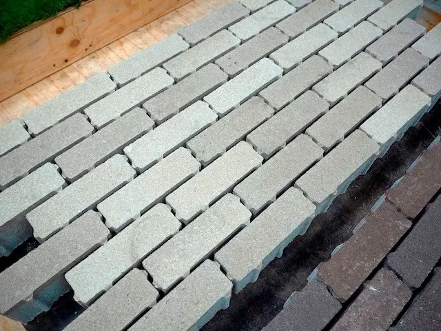 Betonstenen 28,8m² - afbeelding 2 van  5