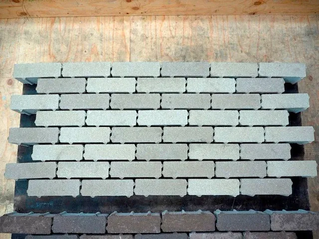 Betonstenen 28,8m² - afbeelding 3 van  5