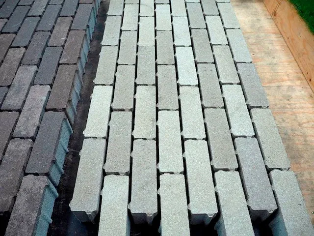 Betonstenen 28,8m² - afbeelding 4 van  5