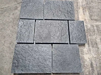 Betonstenen. (ca. 22m²) - afbeelding 2 van  2