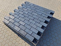 Betonstenen. (ca. 30m²) - afbeelding 1 van  4