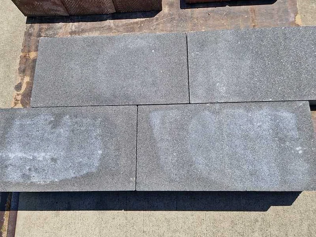 Betonstenen voor de tuin (ca. 30m²) - afbeelding 2 van  2