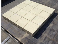 Betonstenen voor de tuin (ca. 37.8m²) - afbeelding 1 van  2