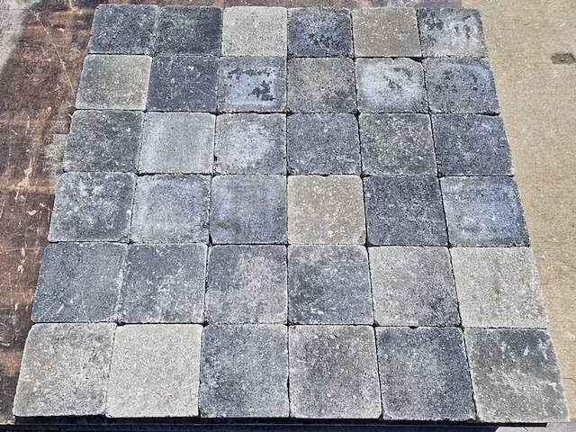 Betonstenen voor de tuin (ca. 51.84m²) - afbeelding 2 van  2
