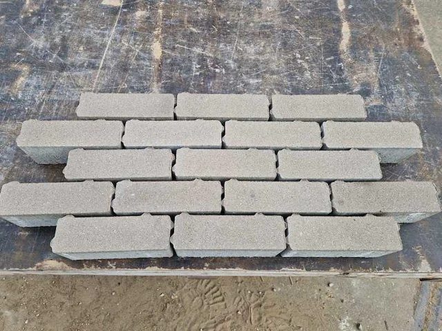 Betonstenen voor de tuin (ca. 54m²) - afbeelding 2 van  4