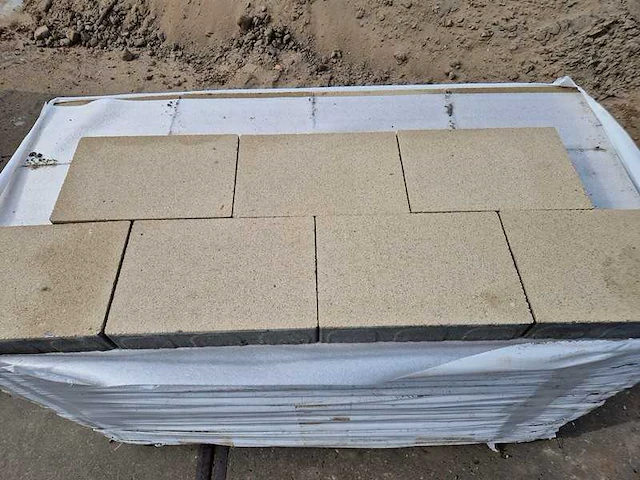 Betonstenen voor de tuin (ca. 58m²) - afbeelding 2 van  3