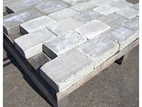 Betonstenen voor de tuin (ca. 8.1m²) - afbeelding 2 van  2