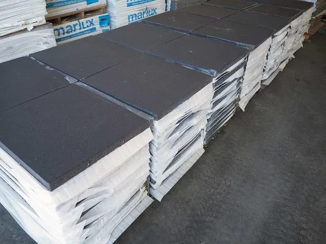 Betontegels 70m² - afbeelding 1 van  6