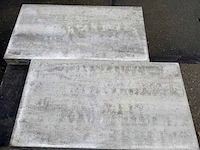 Betontegels (ca.33m²) - afbeelding 1 van  2