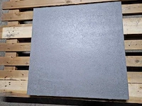 Betontegels gecoat (ca.19.44m²) - afbeelding 1 van  2