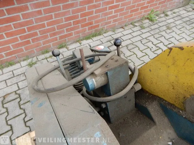 Beugelzaag machine columbo, 380v - afbeelding 10 van  20