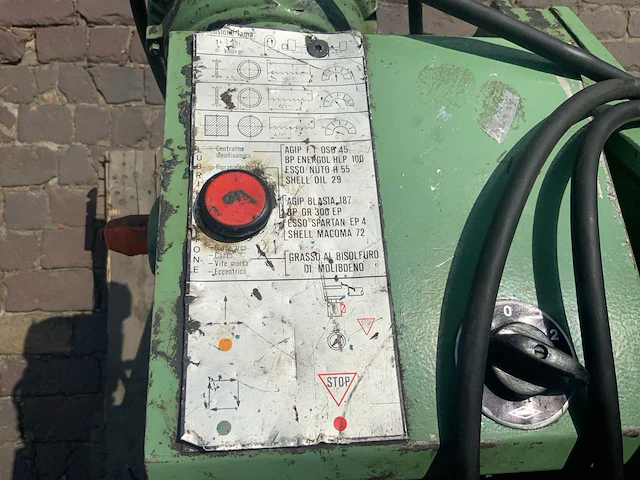 Beugelzaag machine - afbeelding 4 van  5