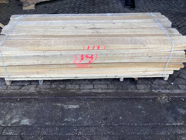 Beuk - kd ovengedroogd 2610x1090x510 mm - balken (57x) - afbeelding 2 van  9