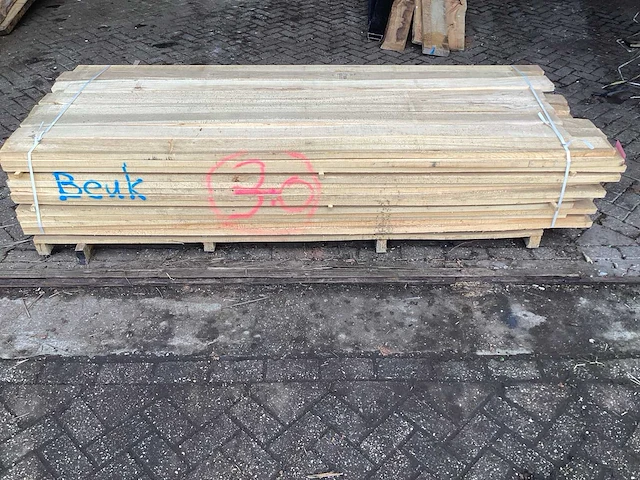Beuk - kd ovengedroogd 2750x1100x500 mm - schaaldeel (91x) - afbeelding 3 van  10